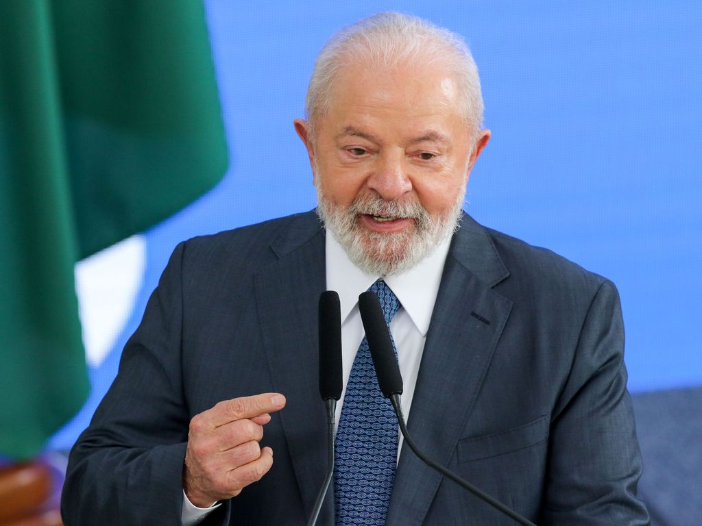 Lula impone una ley sobre fondos exclusivos y extraterritoriales