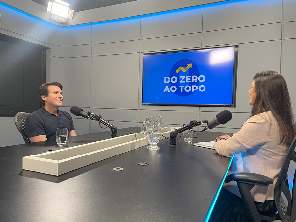 Rodrigo Caseli, CEO das Lojas Avenida, grupo com origem em Cuiabá, no Mato Grosso, em entrevista a Mariana Amaro no podcast Do Zero ao Topo.