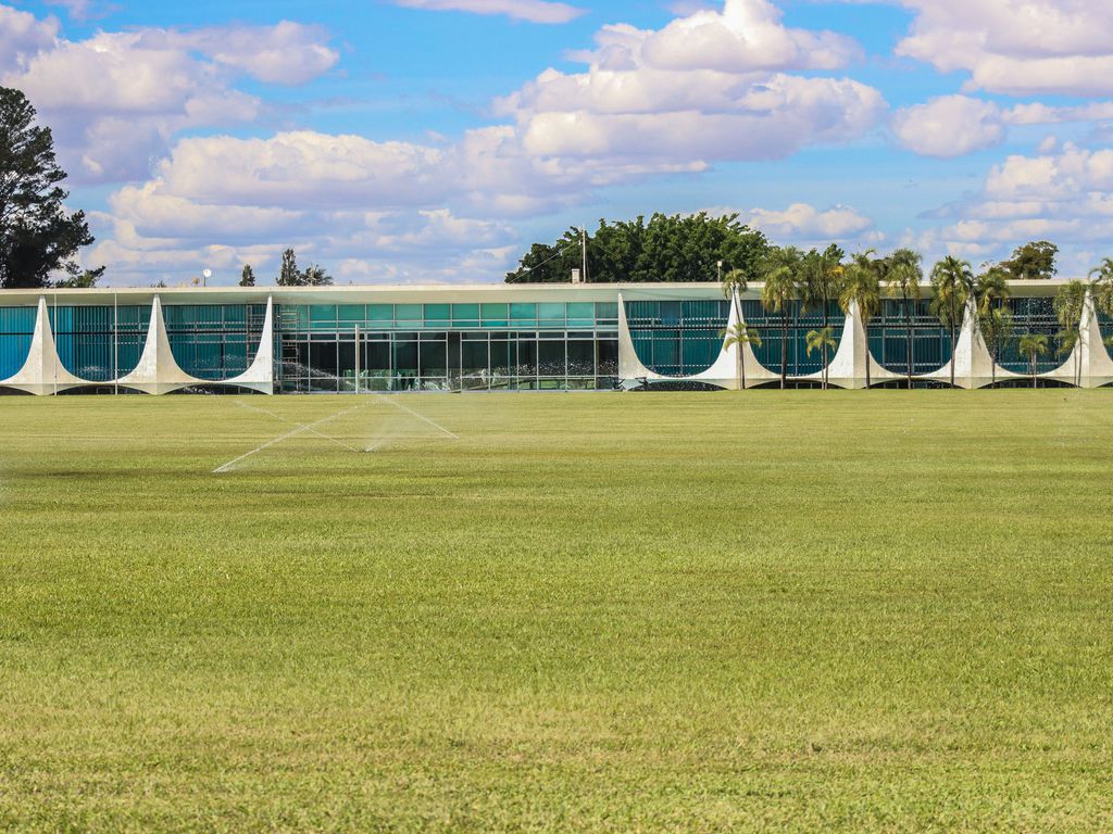 Lula pode trabalhar normalmente, mas à distância e sem visitas, diz médico 1 img 1671