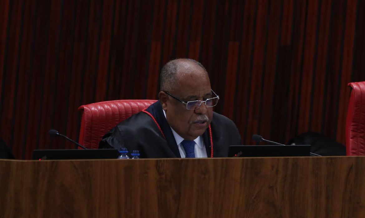 Senado aprova Benedito Gonçalves para vaga de corr