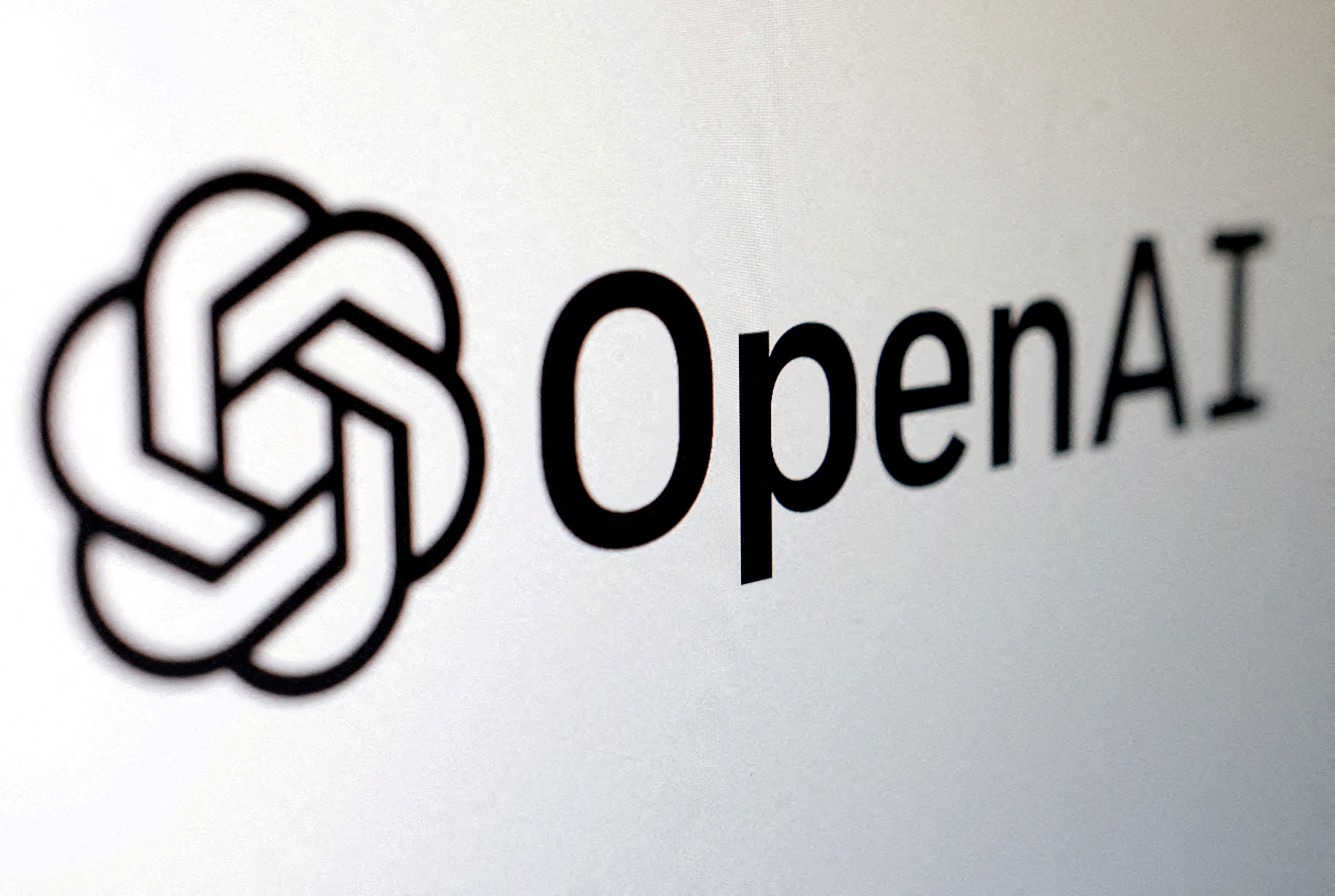OpenAI “dissolve” equipe de cofundador Ilya Sutskever após sua saída