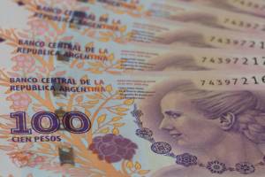 Foto de stock de Detalhe de notas de 100 pesos argentinos
