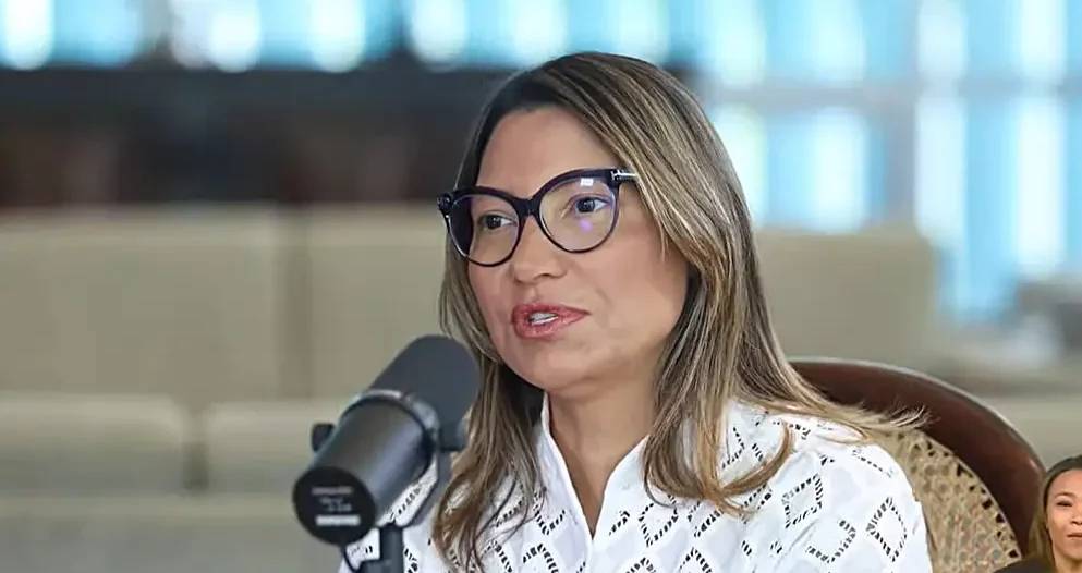 Janja critica apoiadores da direita por ingestão de detergente