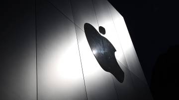 Logo da Apple em uma loja em San Francisco (Bloomberg)