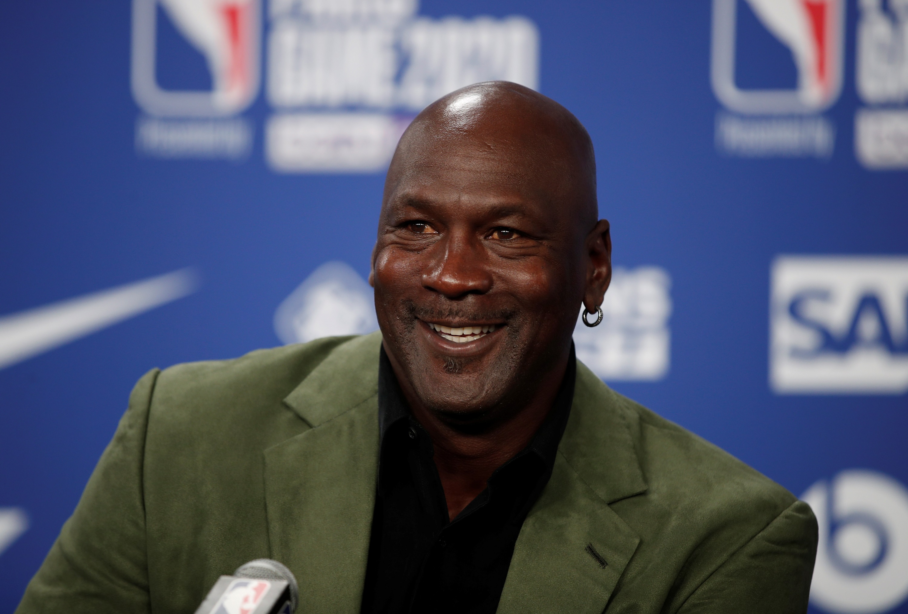 Michael Jordan: Nike paga US$400 milhões por ano em 2026 — modelo de value de atenção