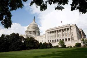 Vista do prédio do Congresso dos Estados Unidos, em Washington 01/08/2011 REUTERS/Joshua Roberts