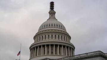 Vista do prédio do Congresso dos Estados Unidos, em Washington 30/09/2023 REUTERS/Ken Cedeno