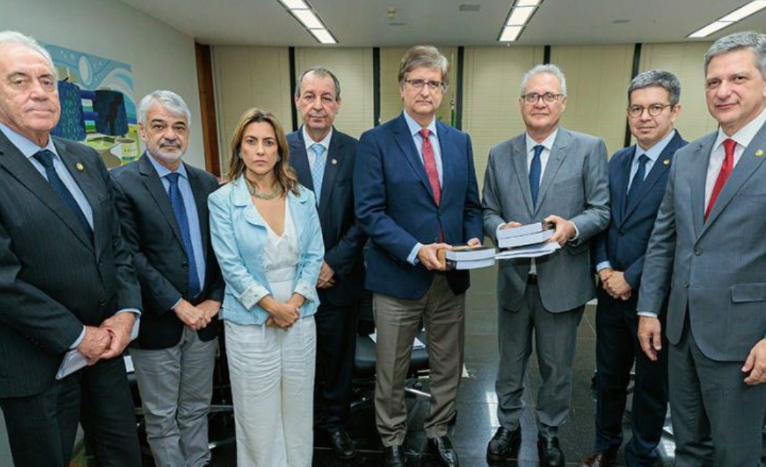 Paulo Gonet, procurador-geral da República, recebeu senadores (Foto: Leobark Rodrigues/Secom/MPF)