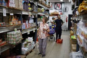 Supermercado em Buenos Aires 13/12/2023. REUTERS/Agustin Marcarian/File photo