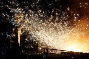Usina siderurgica REUTERS/Wolfgang Rattay