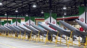 Drones iranianos em local não revelado, em foto de divulgação obtida em abril de 2023 Exército do Irã/WANA (West Asia News Agency)/Divulgação via REUTERS