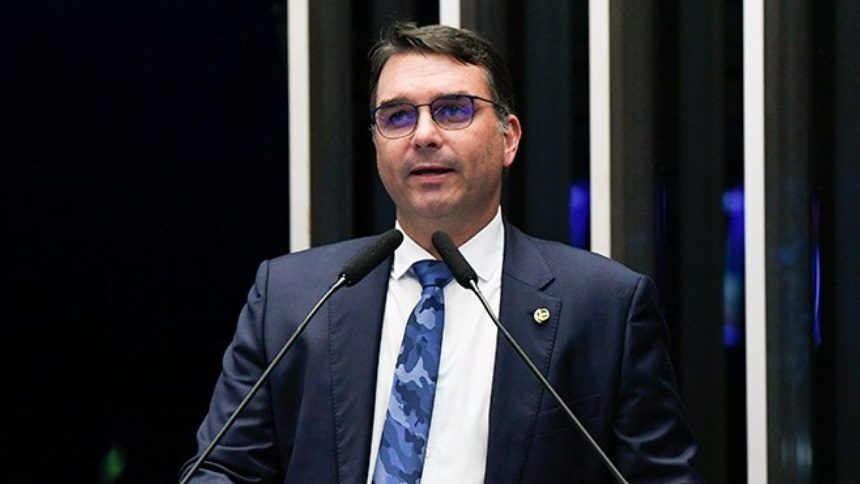 O senador Flávio Bolsonaro (PL-RJ), filho do ex-presidente Jair Bolsonaro (PL) (Foto: Jefferson Rudy/Agência Senado)