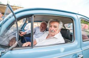 Luiz Inácio Lula da Silva (PT) e o ex-presidente do Uruguai José "Pepe" Mujica (Foto: Ricardo Stuckert)