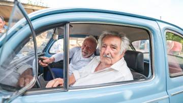 Luiz Inácio Lula da Silva (PT) e o ex-presidente do Uruguai José "Pepe" Mujica (Foto: Ricardo Stuckert)
