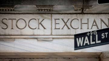 Entrada da Bolsa de Valores de Nova York em Wall Street 15/11/2022 REUTERS/Brendan McDermid