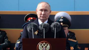Putin em cerimônia do Dia da Vitória em Moscou 9/5/2024 Sputnik/Mikhail Klimentyev/Kremlin via REUTERS