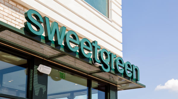 Sweetgreen põe carne no menu de saladas – e uma pulga atrás da orelha do mercado