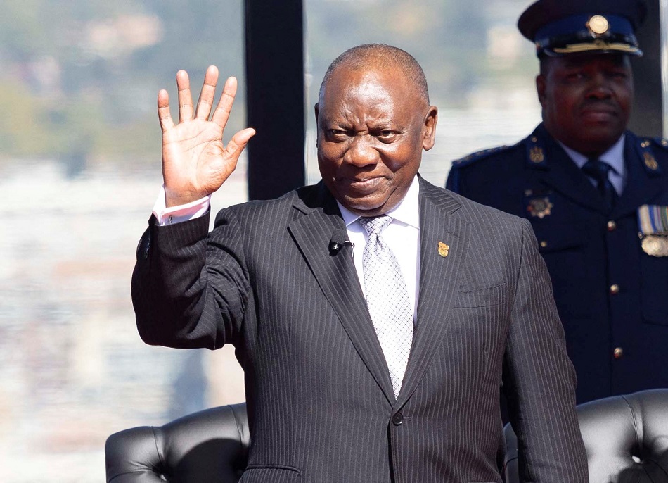 Presidente da África do Sul, Cyril Ramaphosa, após prestar juramento em cerimônia de posse para novo mandato como presidente do país, em Pretória
19/06/2024 KIM LUDBROOK/Pool via REUTERS