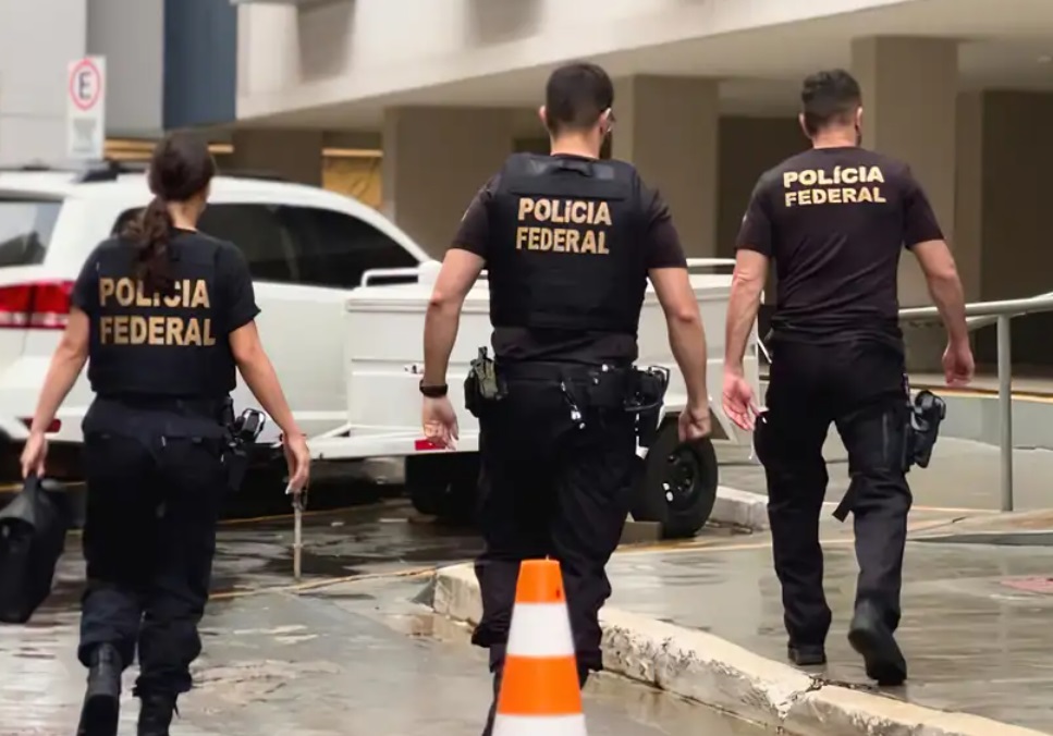 Operação da Polícia Federal mira financiadores de ataques de 8 de ...