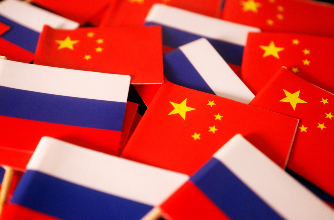 bandeiras de China e Rússia