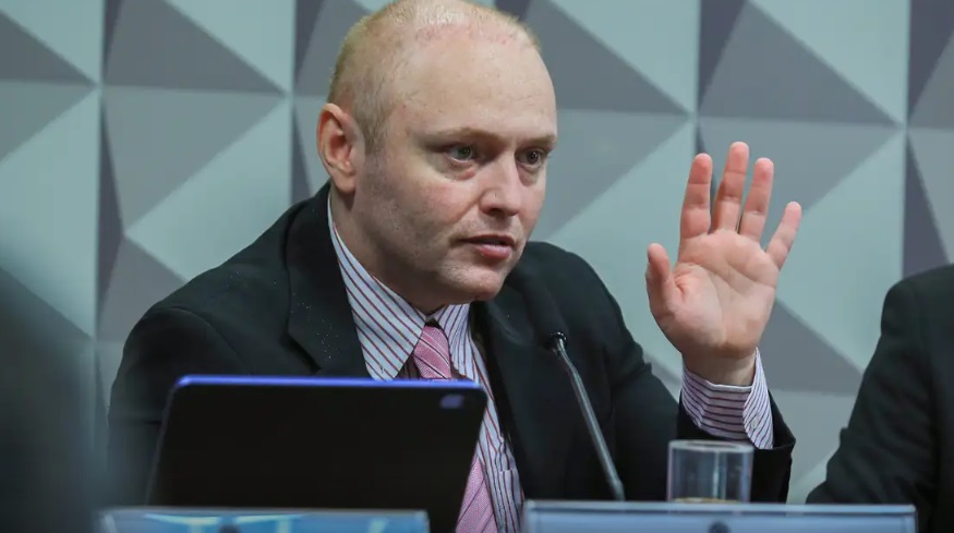 Moraes autoriza progressão de Walter Delgatti para regime aberto