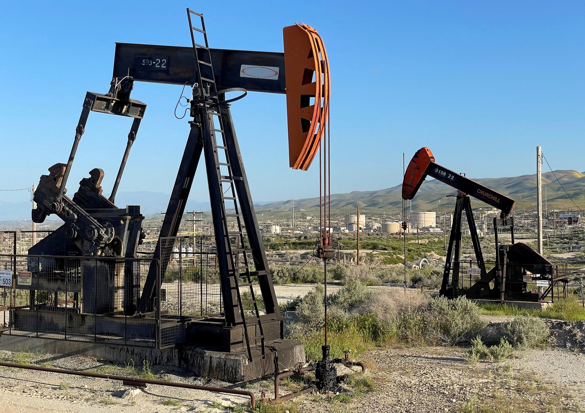 Brent fecha em 81,40 dólares após agravamento de conflito no Médio Oriente