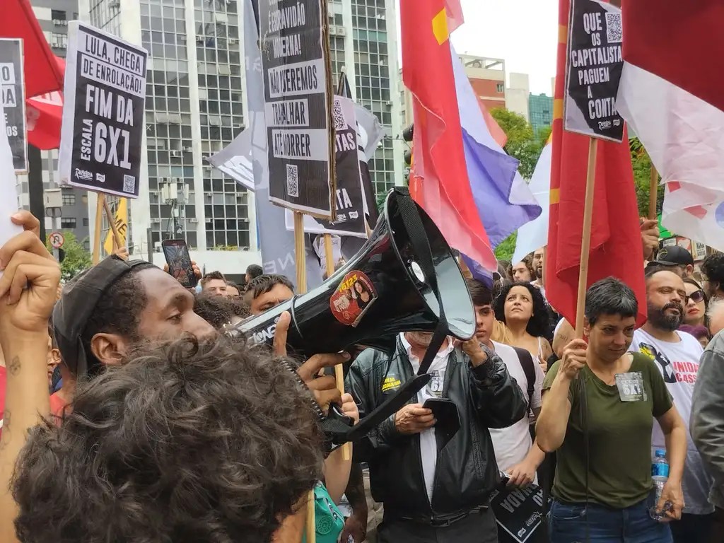 Servidores, serviços essenciais e MEIs: quem fica de fora do fim da escala 6×1