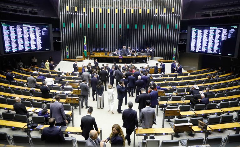 Câmara dos Deputados: parlamentares da Mesa Diretora e suplentes são eleitos; confira