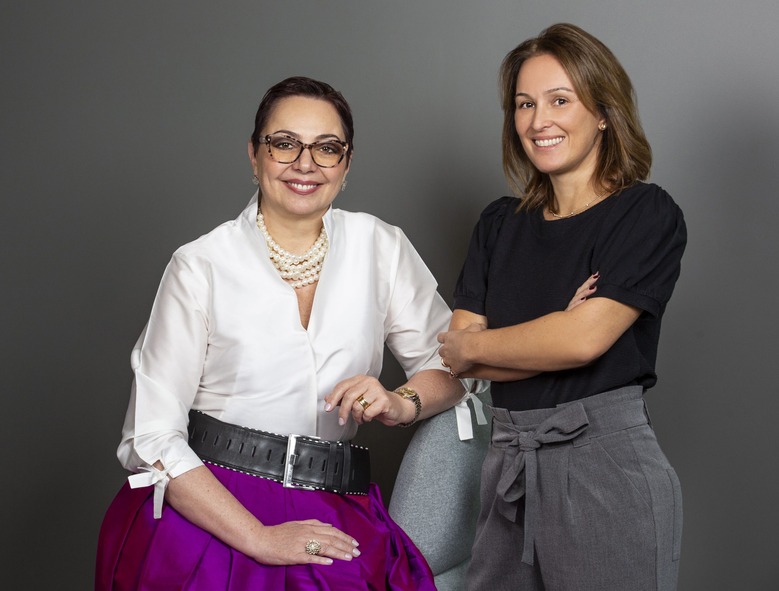 Tania Cosentino (à esquerda) e Priscyla Laham (Divulgação/Claudio Gatti)