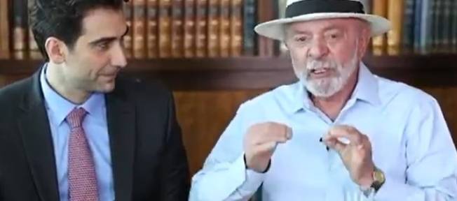 Gabriel Galípolo, futuro presidente do Banco Central, ao lado de Luiz Inácio Lula da Silva (Foto: Reprodução/redes sociais)