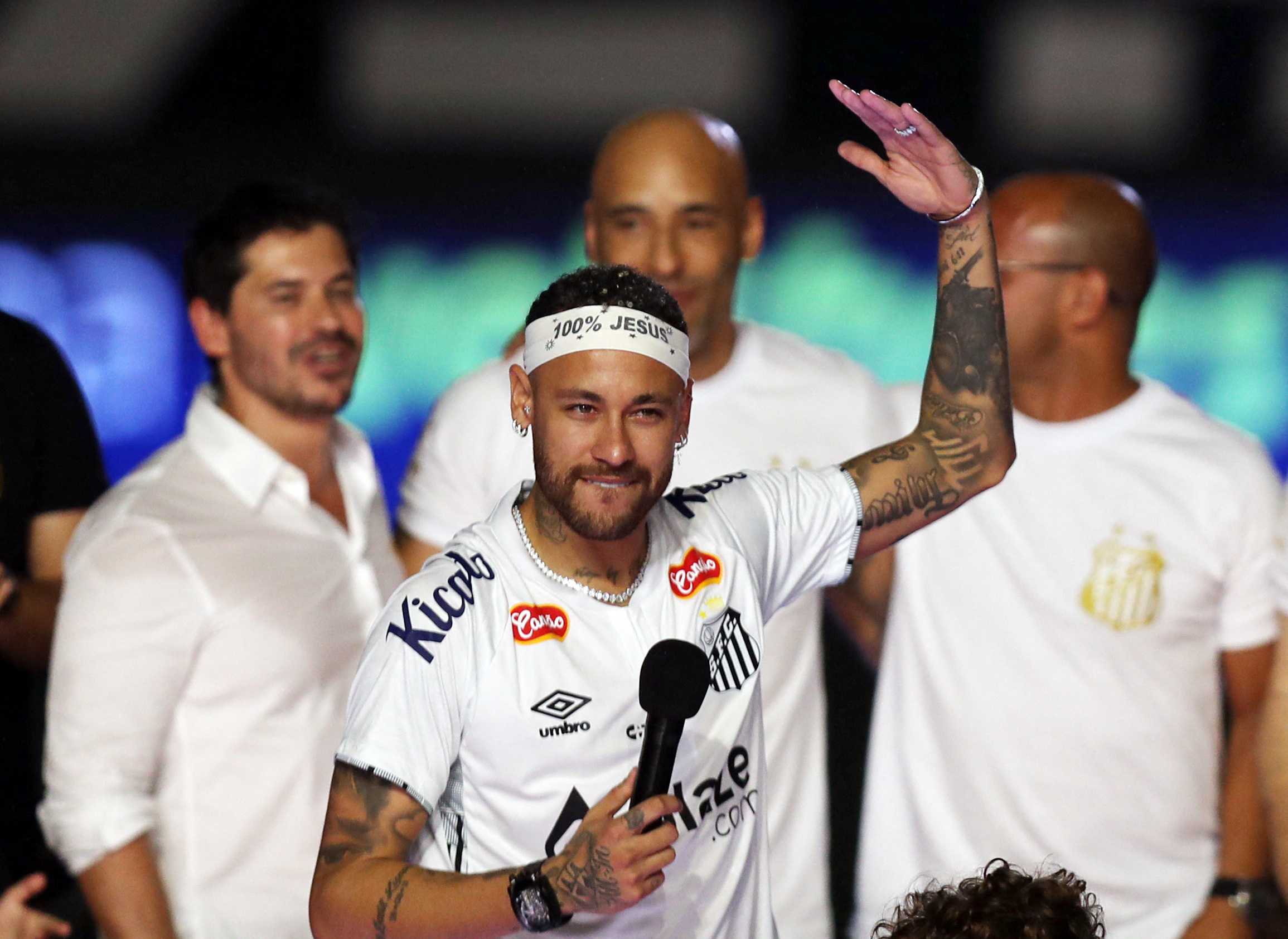 Neymar, em seu retorno ao Santos (Foto: REUTERS/Carla Carniel)