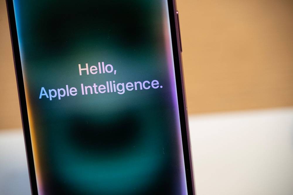 Aguardada nova versão da Siri com nova IA da Apple sofre com bugs e ...
