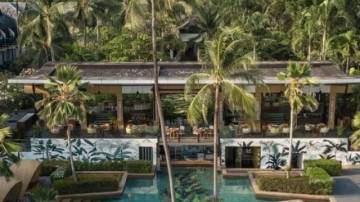 white-lotus-hotel