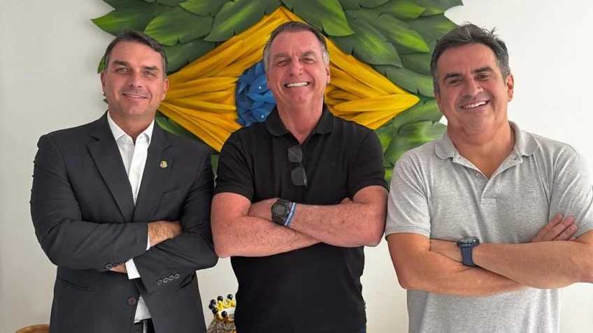 Estamos firmes, unidos”, diz Ciro Nogueira ao posar com Bolsonaro