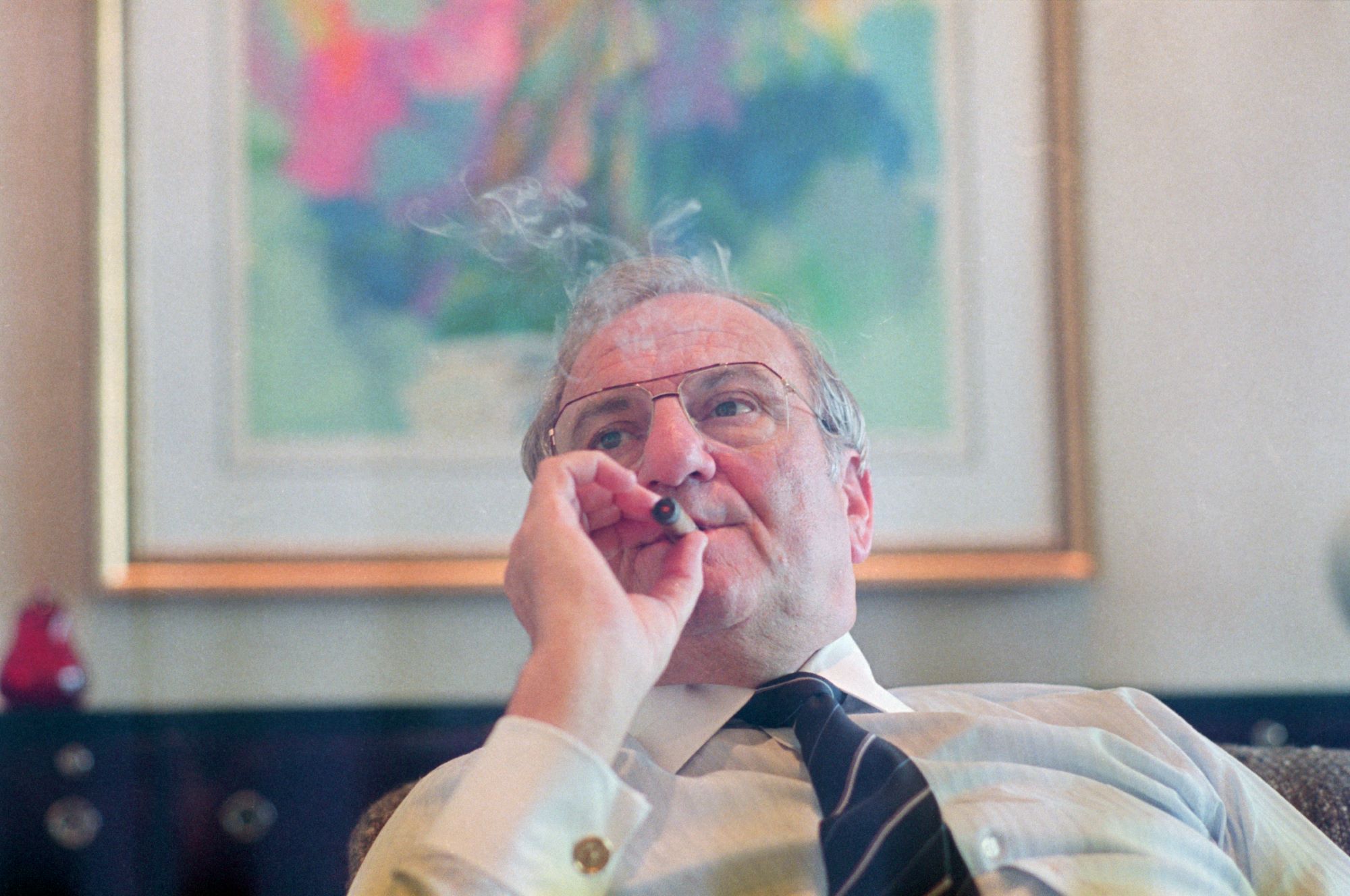 04/08/1989 - Detroit, MI - O então presidente da Chrysler Corporation, Lee Iacocca, em entrevista à United Press International. (Foto: Bettmann / Getty Images) Foto de uso único