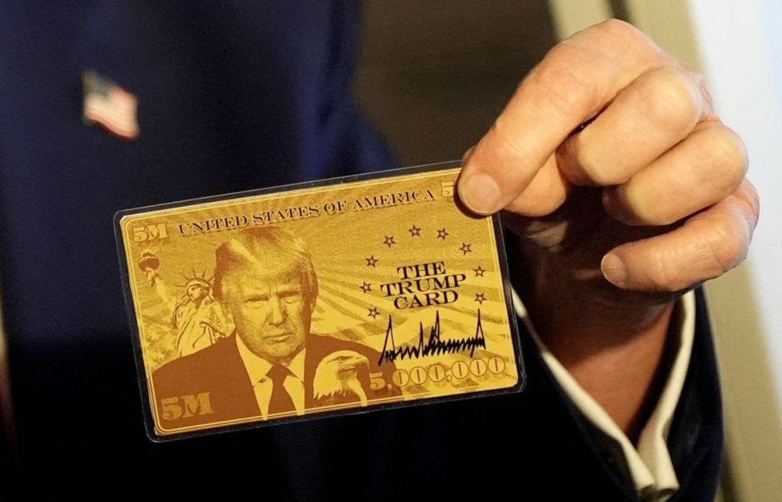 Trump Gold Notes Governo Trump confirma lançamento do “Gold Card” ainda neste mês