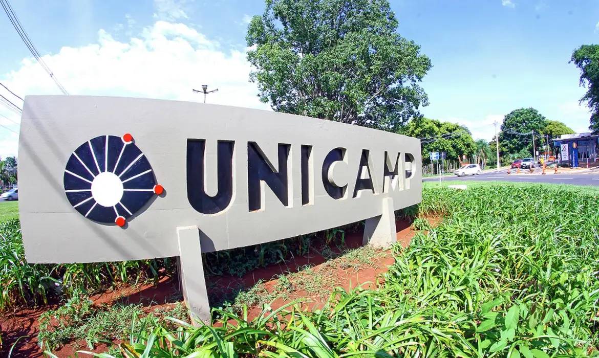 Estudantes da Unicamp e da Unesp mantêm greve após