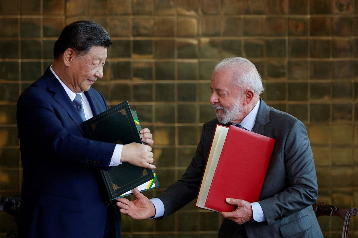 EUA colocam Brasil em lista de países usados para driblar tarifas sobre a China