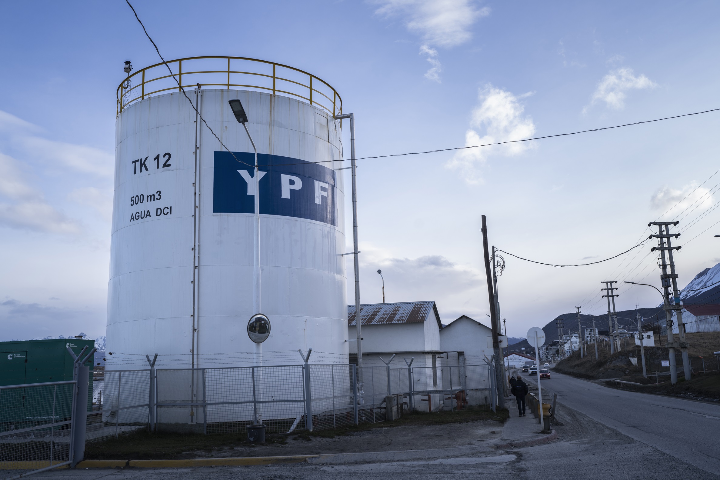 Argentina: YPF impulsa una inversión de US$ 51.000 millones para convertir Vaca Muerta en un gigante exportador de GNL Argentina: YPF impulsa una inversión de US$ 51.000 millones para convertir Vaca Muerta en un gigante exportador de GNL