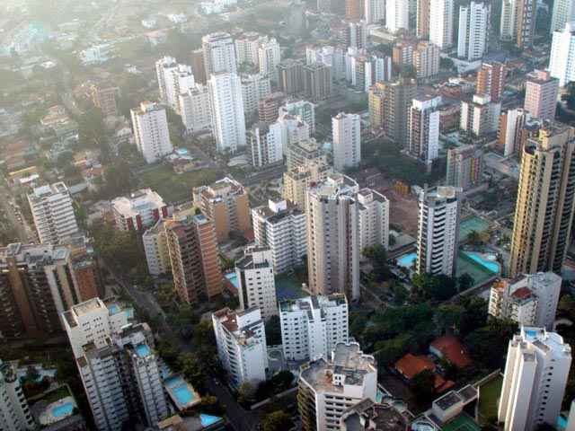 Aluguel comercial dispara em janeiro e ignora inflação oficial