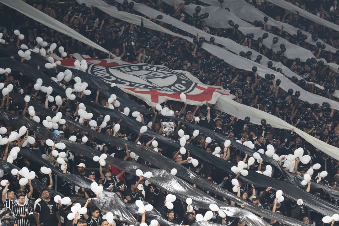 Corinthians e São Paulo têm as torcidas com maior queda do Brasil, aponta pesquisa