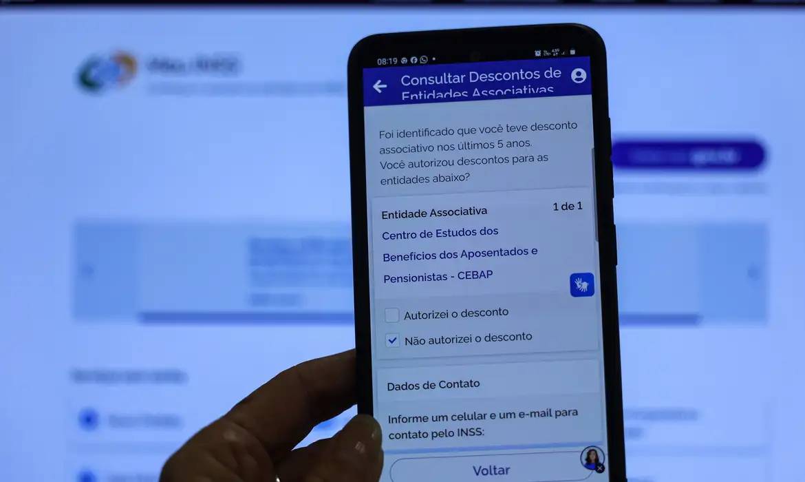 INSS autoriza remanejamento de servidores para reforçar análise de pedidos do BPC