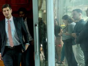 Polícia Civil admite 'missão de inteligência' sobre gestão João Campos; Gilmar Mendes ordena investigação