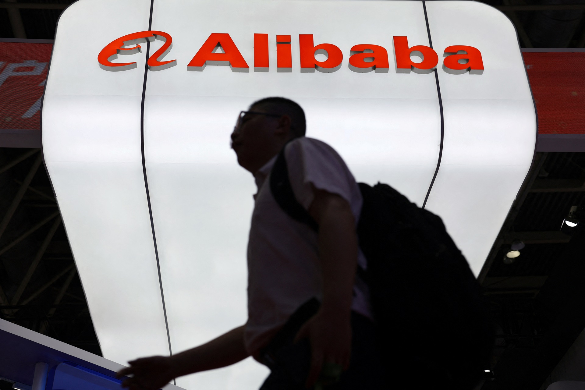Alibaba e Baidu rejeitam inclusão em lista dos EUA