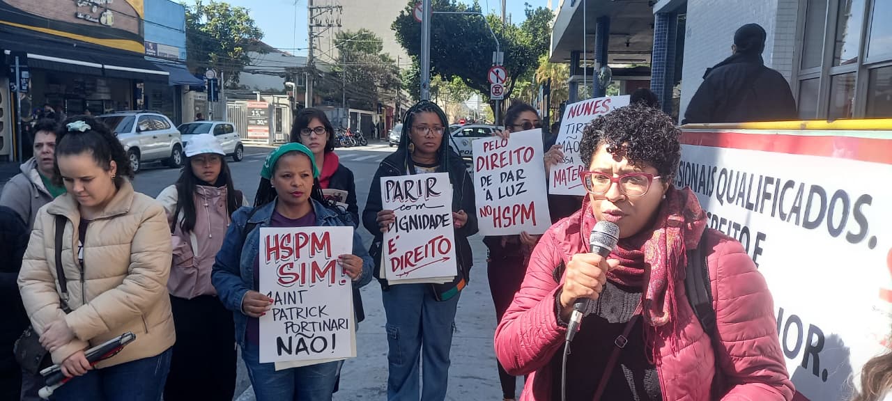 Mulheres em defesa da maternidade do HSPM. Foto: Sindesp