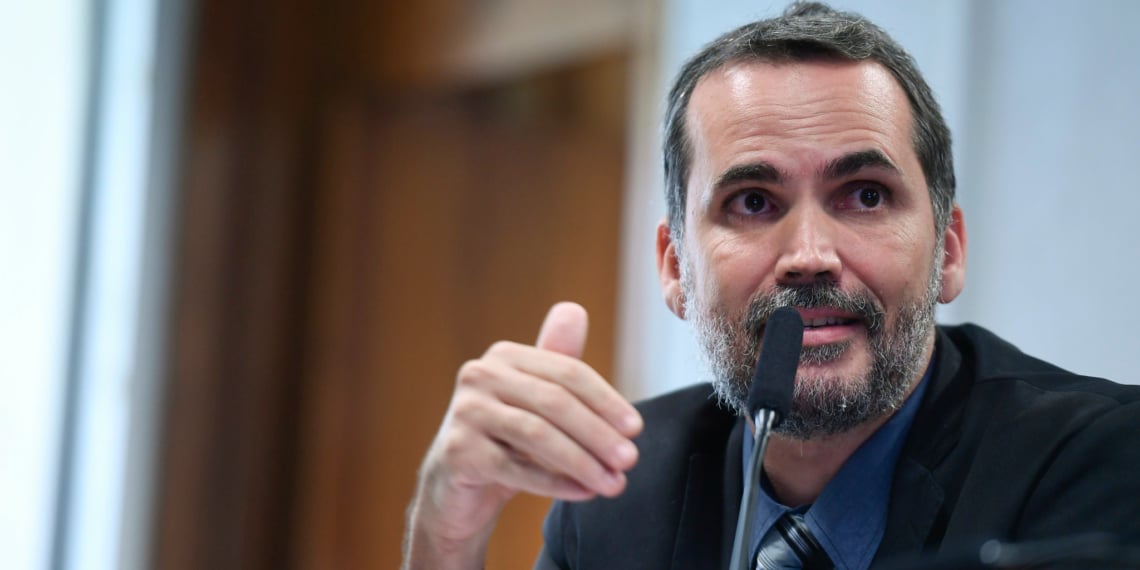 Ministro do Planejamento afima que não há projeção de reajuste para o Bolsa Família