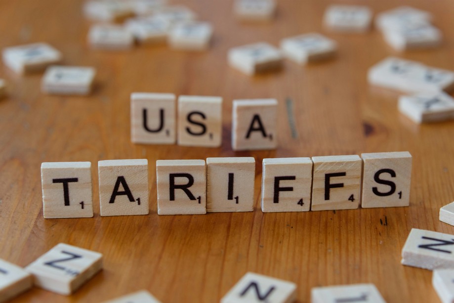 EUA decidem impor novas tarifas ao Brasil, mas sinalizam lista de exceções, diz CNN