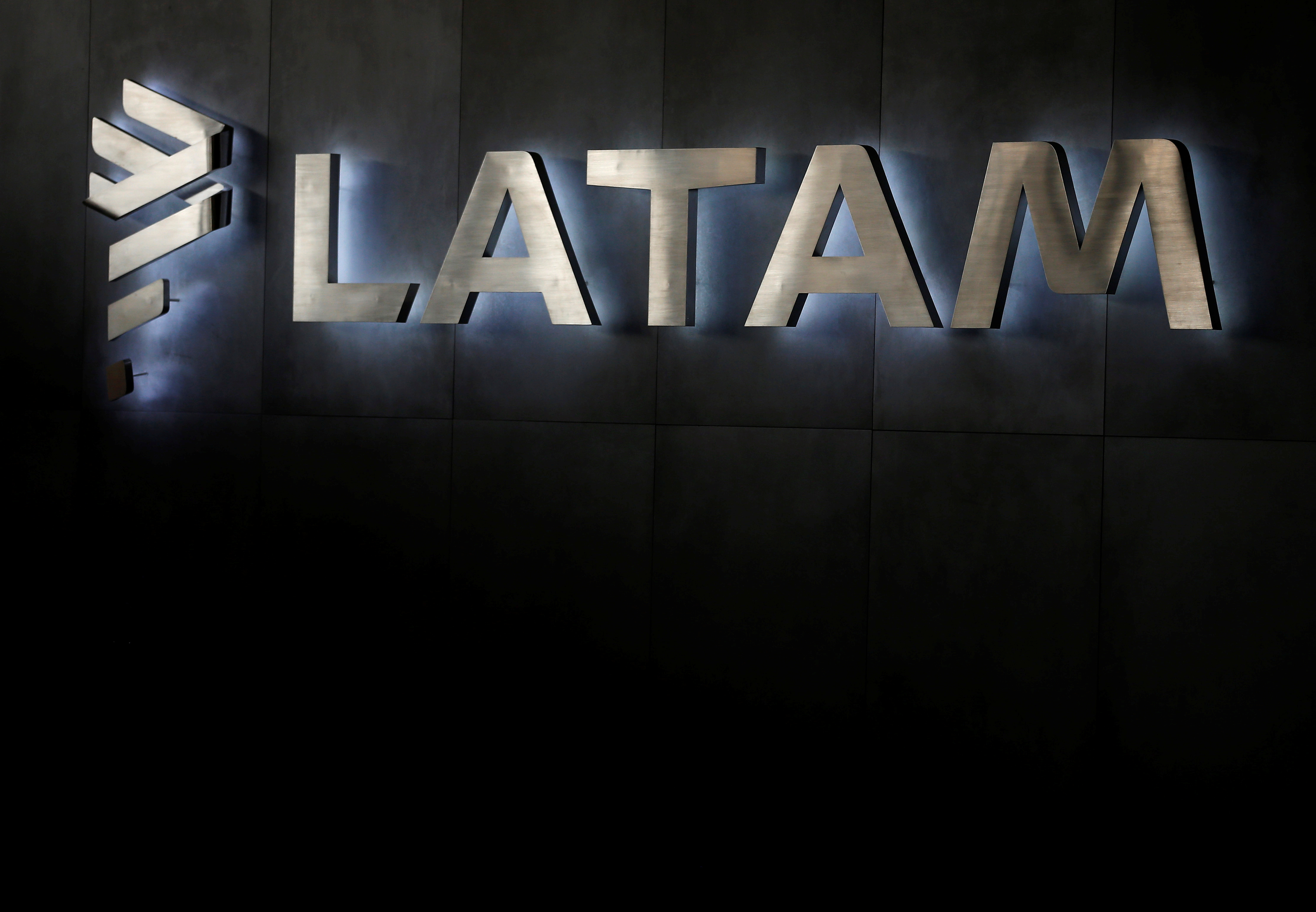 Grupo Latam registra lucro líquido de US$ 576 mi no 1º trimestre, alta anual de 62%