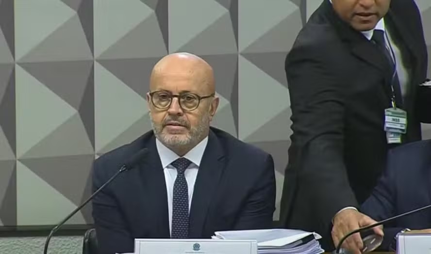 Antônio Carlos Camilo Antunes, conhecido como 'Careca do INSS', em depoimento na CPI — Foto: Reprodução