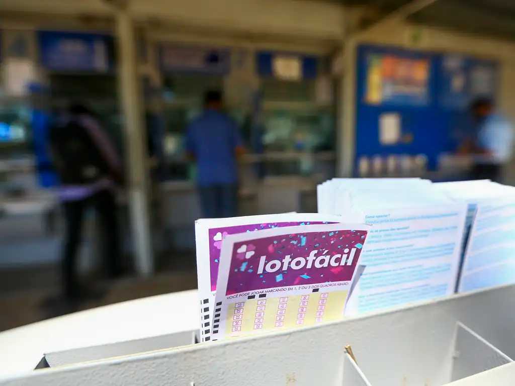Lotofácil hoje, concurso 3679: Confira o resultado sorteado nesta quinta-feira (7)